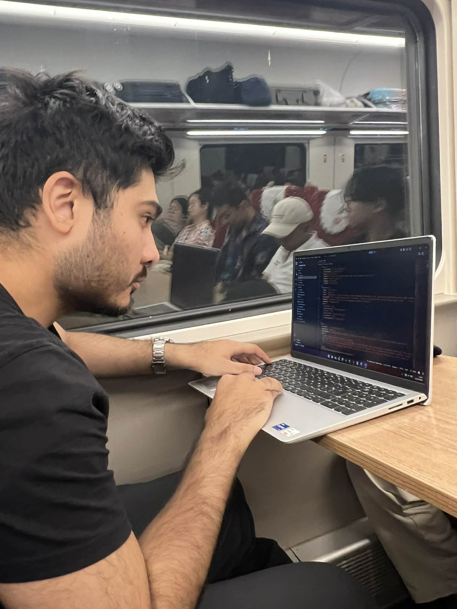 Wherever I am, I make sure your business keeps running without interruptions.